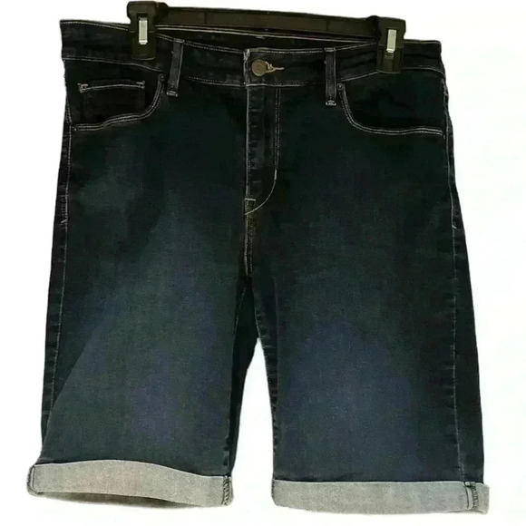 Levi’s Bermuda Short Dark Wash Size 30 - Picture 2 of 9